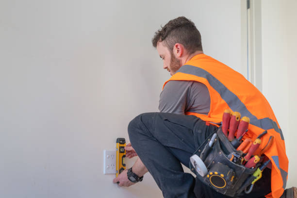 Best 24-Hour Electrician  in Fayetteville, AR